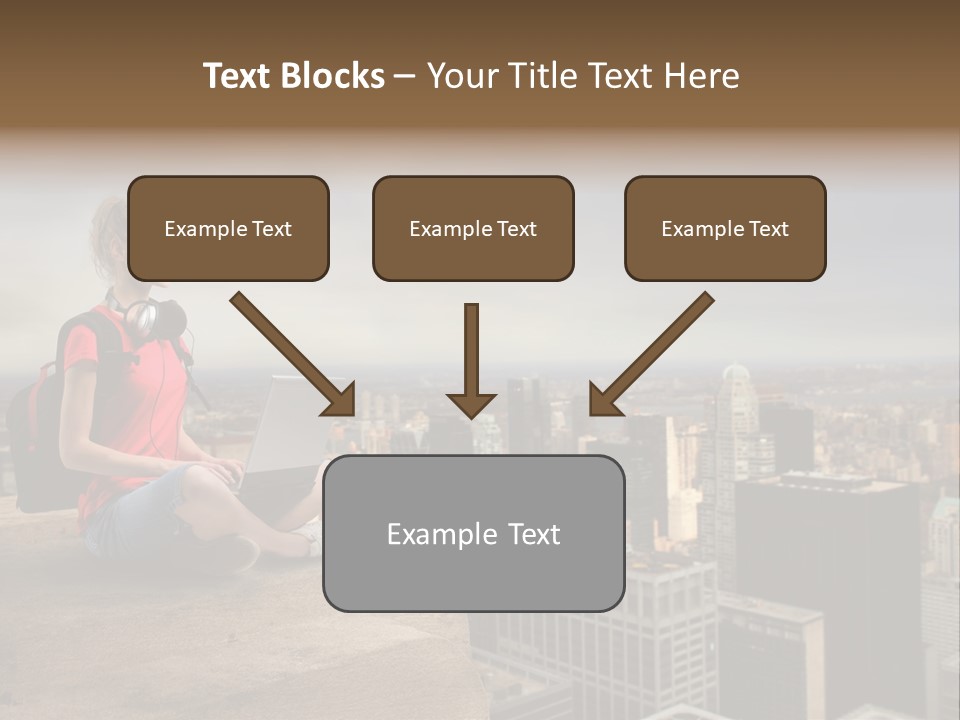 Panorama Computer Beauty PowerPoint Template