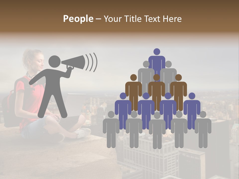 Panorama Computer Beauty PowerPoint Template