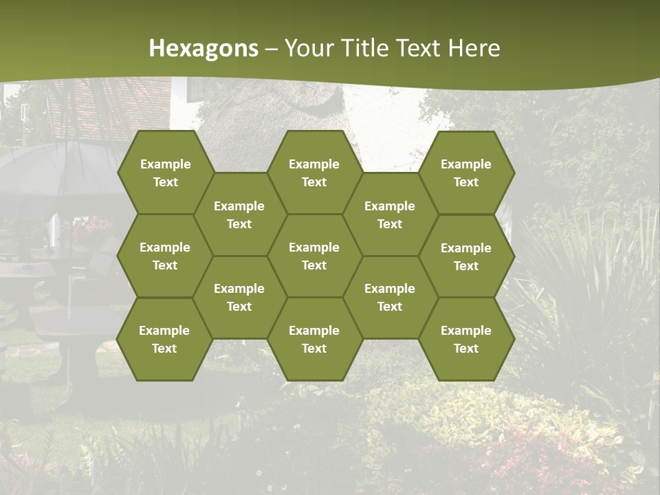 Attractive Thatched Devon Pub With Garden PowerPoint Template