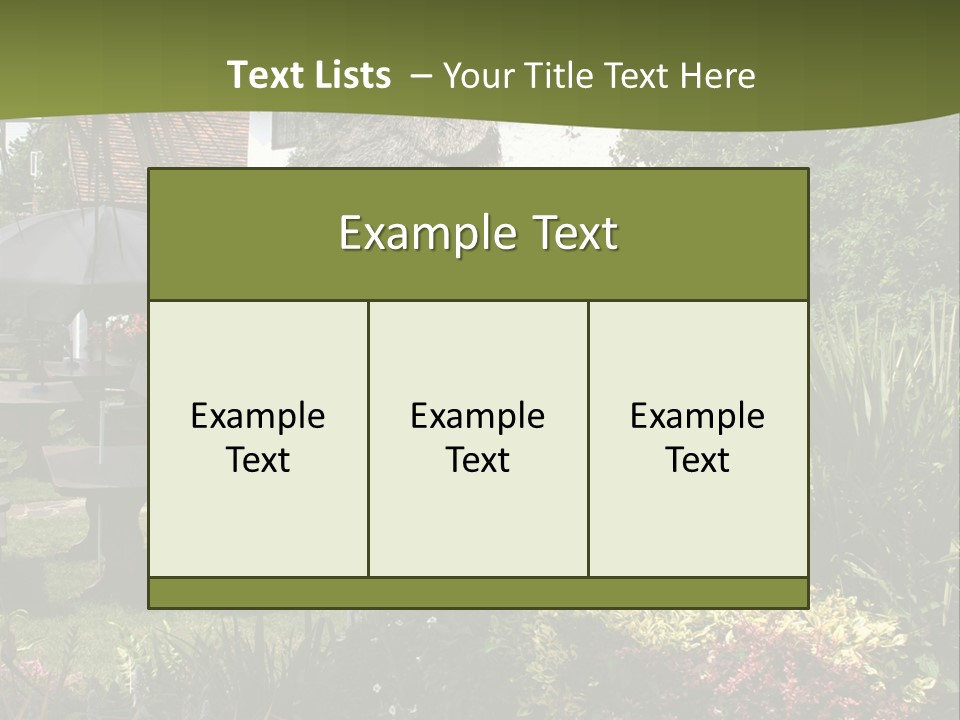 Attractive Thatched Devon Pub With Garden PowerPoint Template