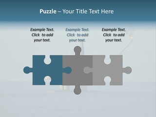 An Oil Rig In The Middle Of The Ocean PowerPoint Template