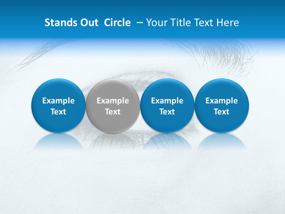 Close-Up De Uma Bela Mulher Com Olhos Azuis PowerPoint Template