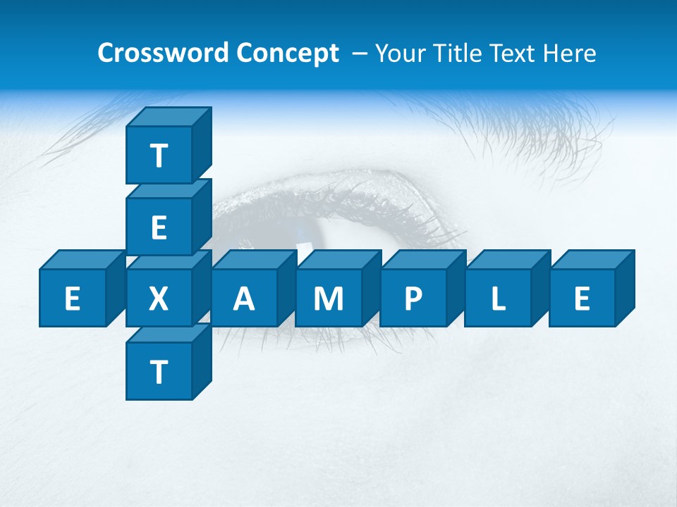 Close-Up De Uma Bela Mulher Com Olhos Azuis PowerPoint Template