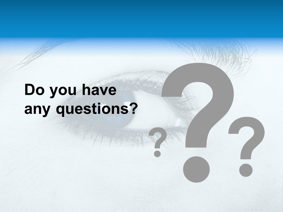 Close-Up De Uma Bela Mulher Com Olhos Azuis PowerPoint Template