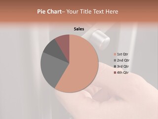 Inserting Coin In To A Vending Machine PowerPoint Template