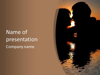 Reflexion Of Couple Kissing At Sunset PowerPoint Template