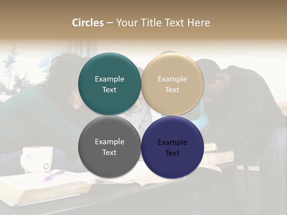 A Panoramic View Of Cincinnati Ohio PowerPoint Template