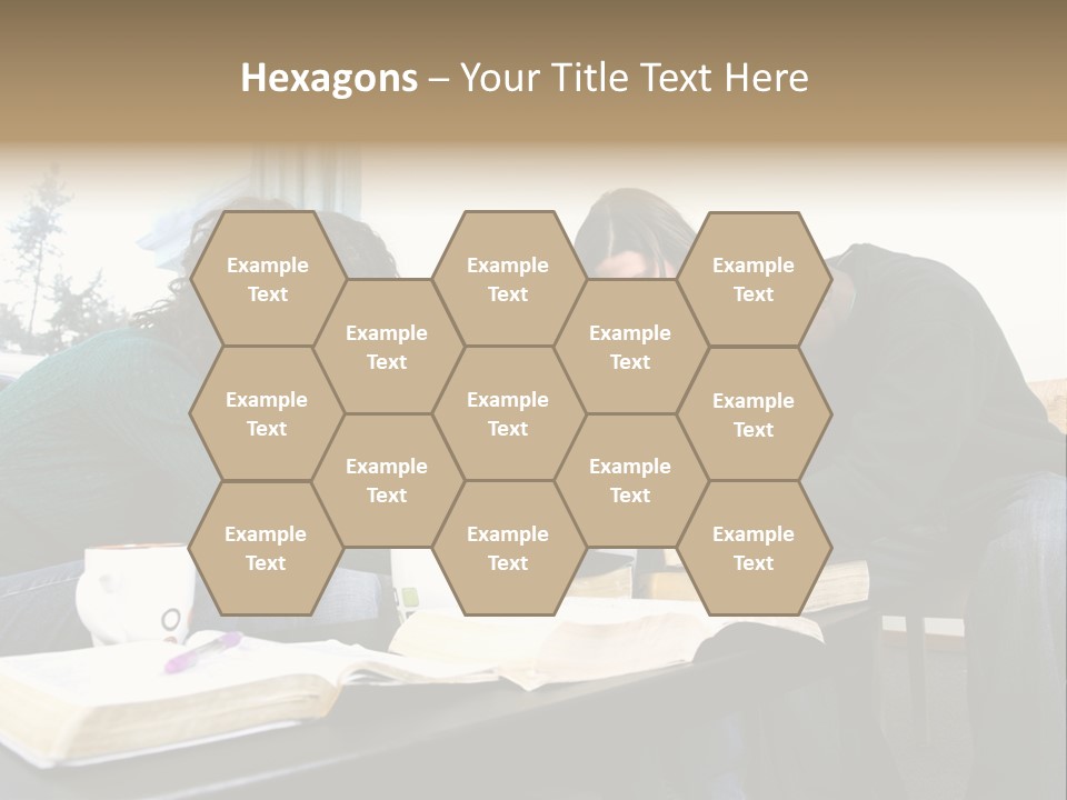 A Panoramic View Of Cincinnati Ohio PowerPoint Template