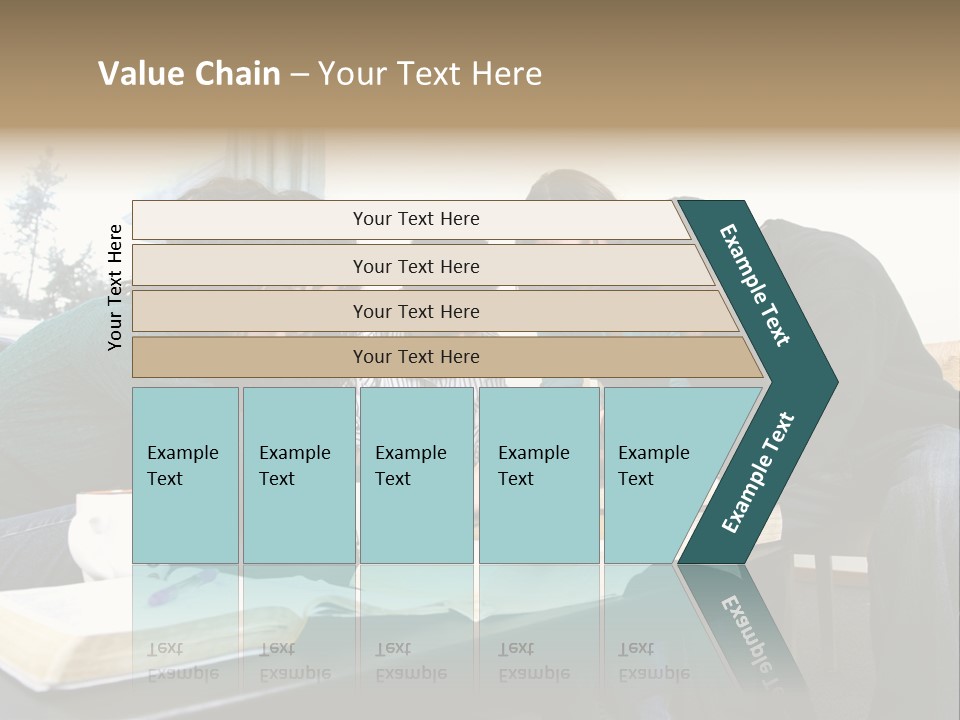 A Panoramic View Of Cincinnati Ohio PowerPoint Template