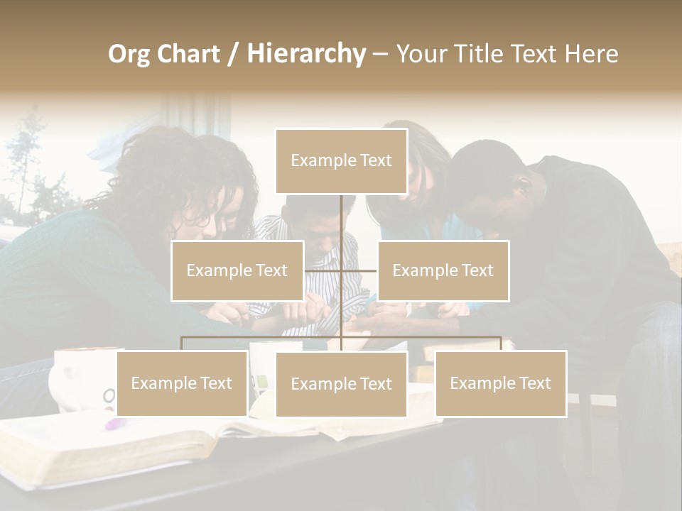 A Panoramic View Of Cincinnati Ohio PowerPoint Template