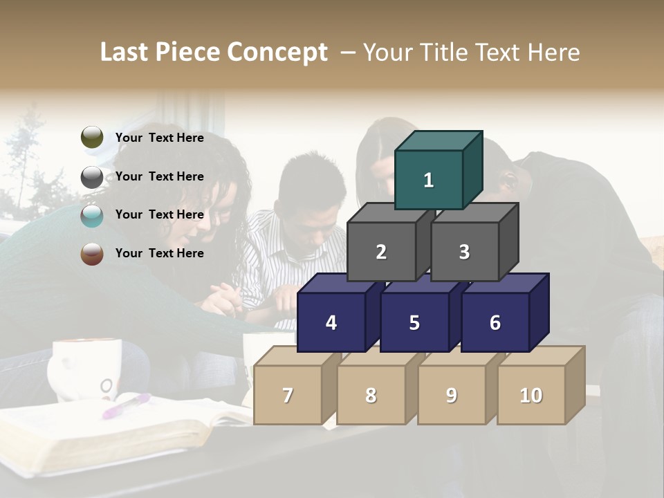 A Panoramic View Of Cincinnati Ohio PowerPoint Template