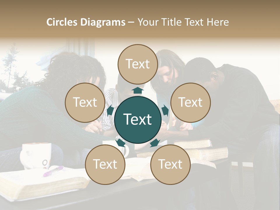 A Panoramic View Of Cincinnati Ohio PowerPoint Template