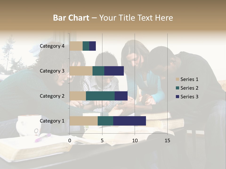 A Panoramic View Of Cincinnati Ohio PowerPoint Template