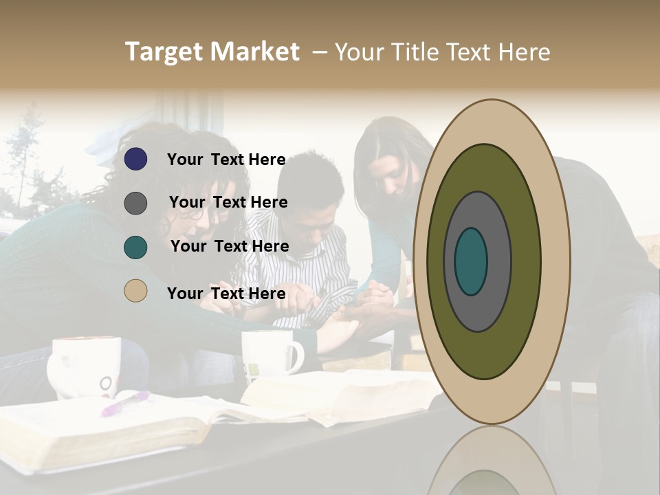 A Panoramic View Of Cincinnati Ohio PowerPoint Template