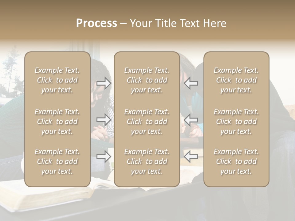 A Panoramic View Of Cincinnati Ohio PowerPoint Template