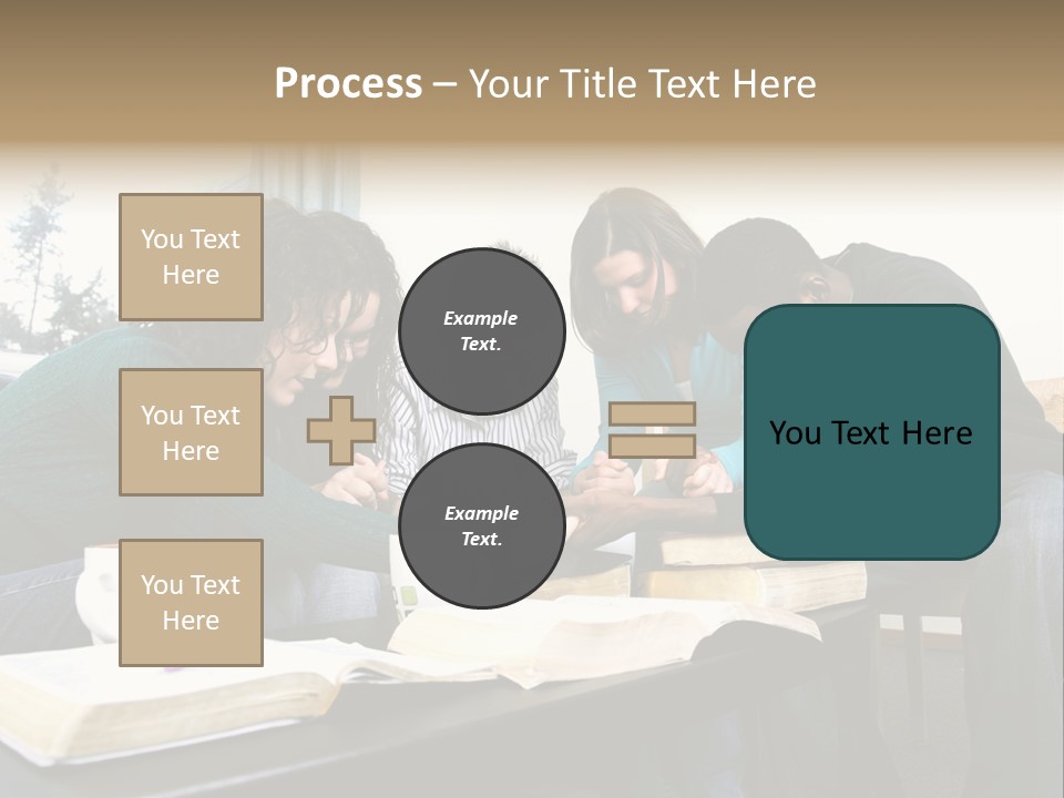 A Panoramic View Of Cincinnati Ohio PowerPoint Template