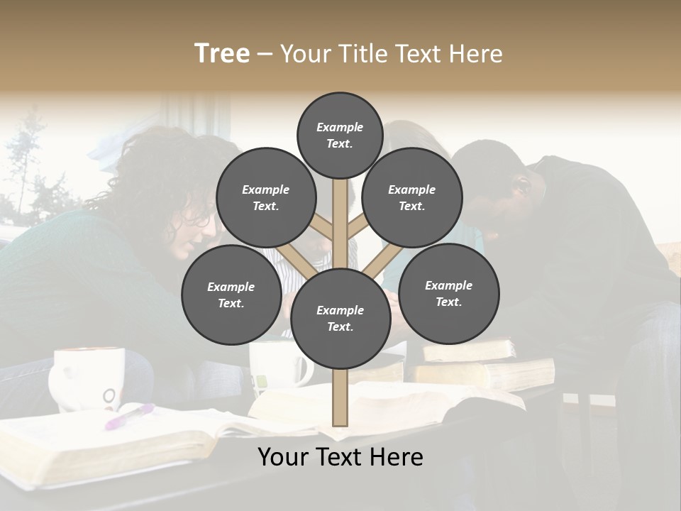 A Panoramic View Of Cincinnati Ohio PowerPoint Template