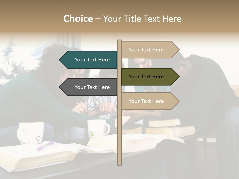 A Panoramic View Of Cincinnati Ohio PowerPoint Template