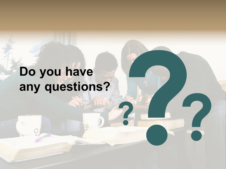 A Panoramic View Of Cincinnati Ohio PowerPoint Template