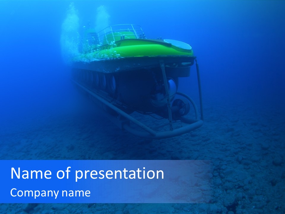 Holiday Diving Ocean PowerPoint Template