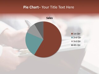 Note Holding Summary PowerPoint Template