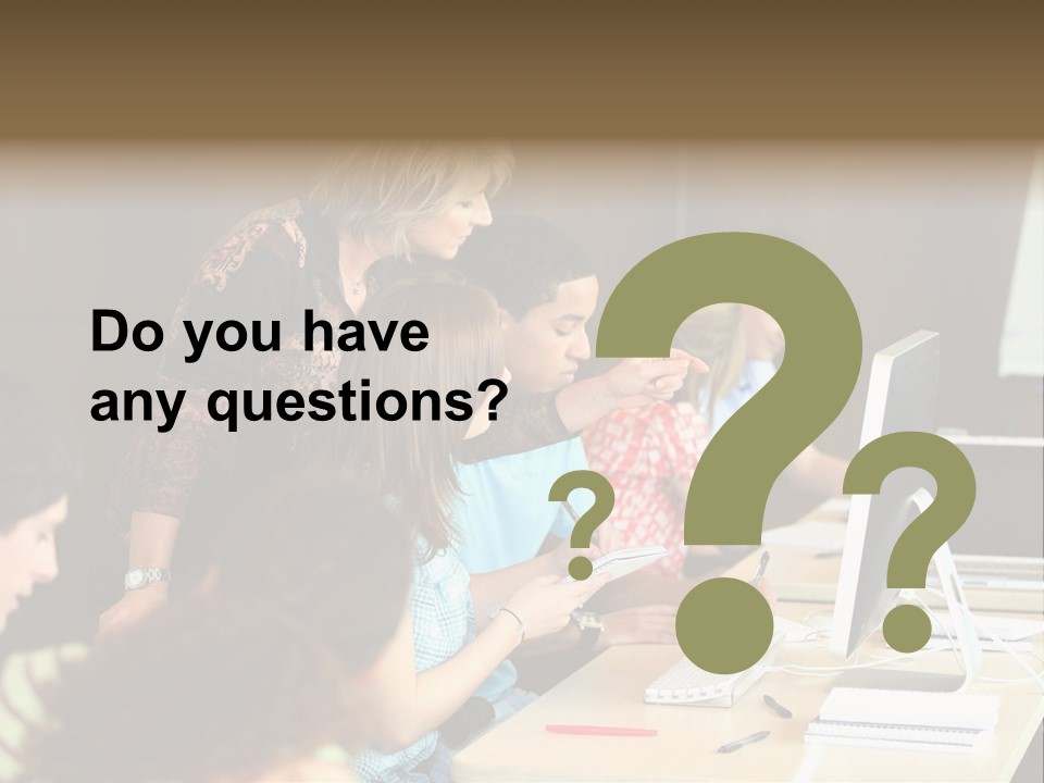 School Senior Class Computer PowerPoint Template