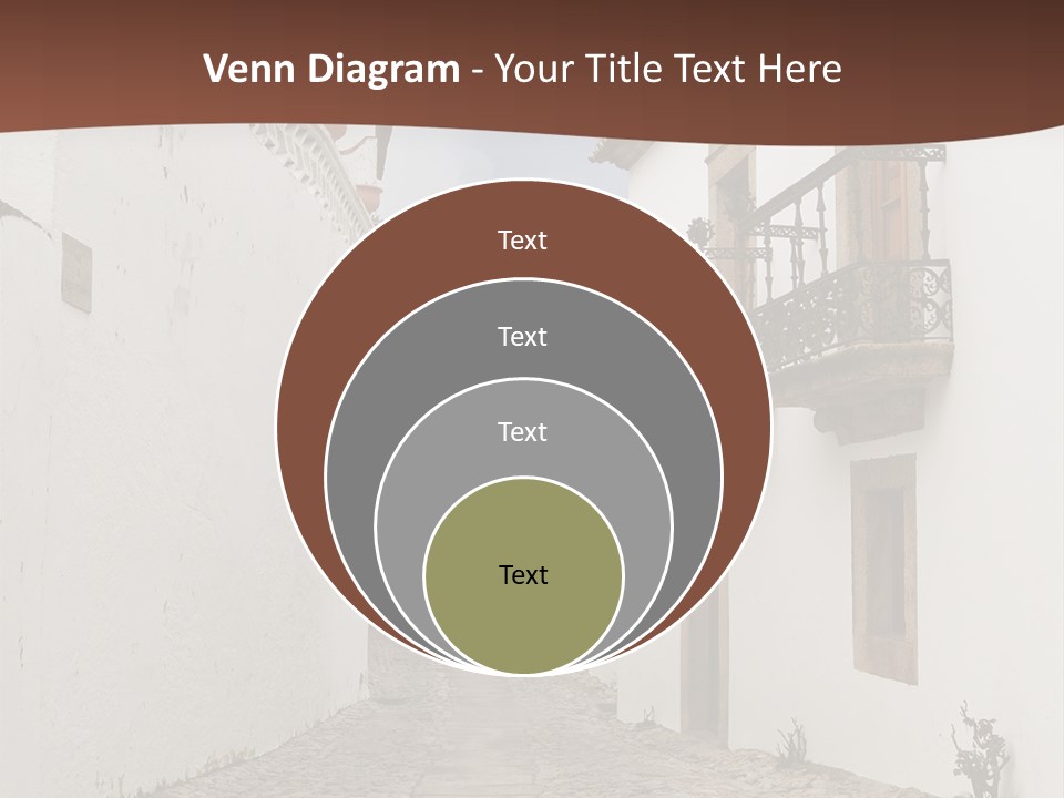 Castelo Architecture Close PowerPoint Template