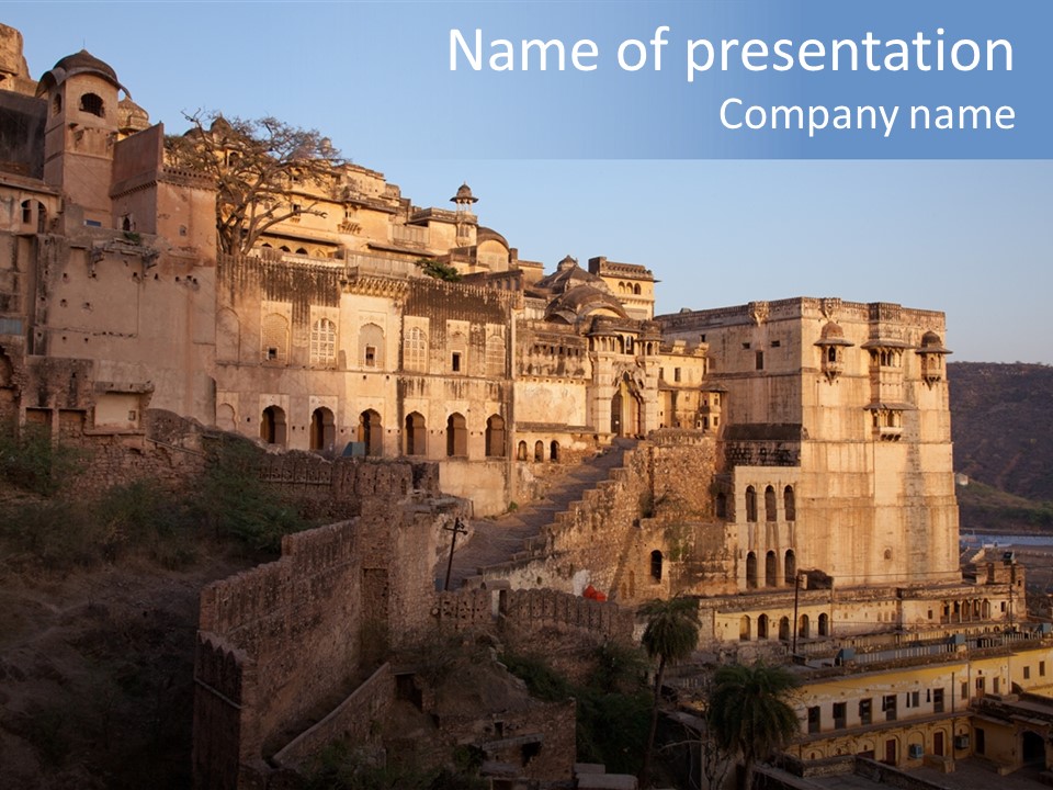 Walls Palace North PowerPoint Template