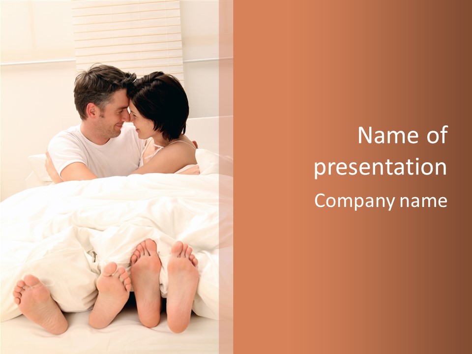 Berth Quiet Man PowerPoint Template