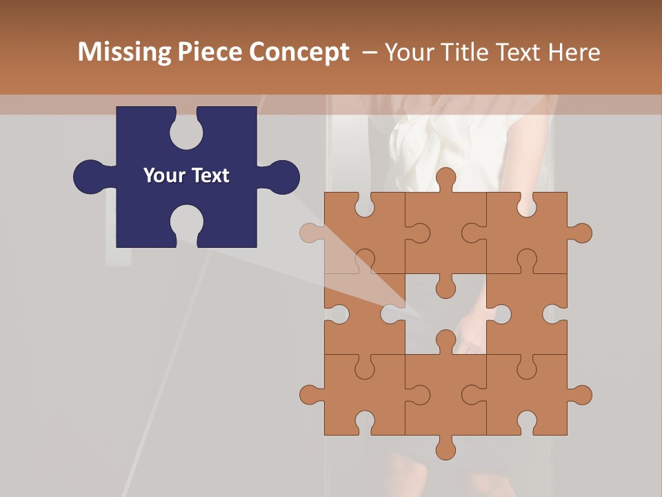 Building Businesswoman Cute PowerPoint Template