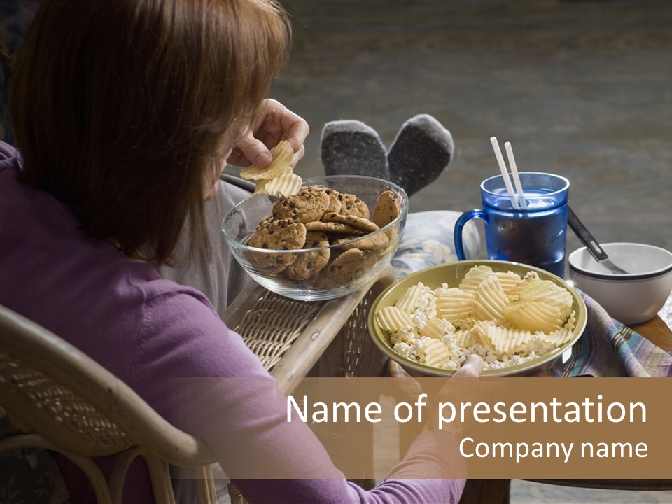 Comical One Popcorn PowerPoint Template