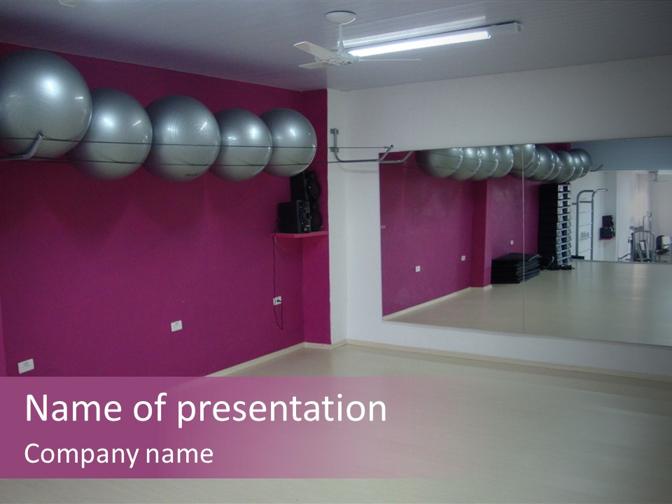 Set  Gym PowerPoint Template
