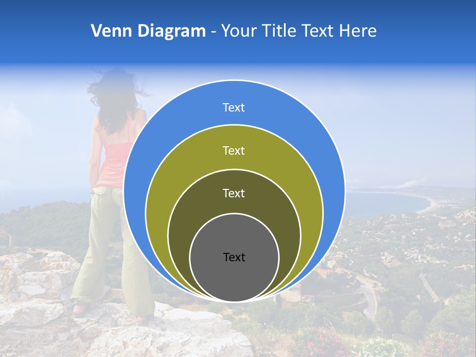 Top Sea Bagur PowerPoint Template