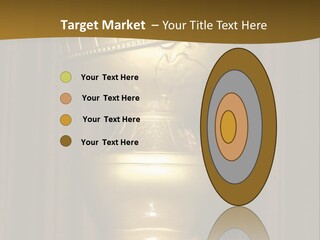 Golden Globe Statue Actress Arrivals PowerPoint Template