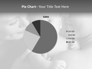 Bonding Beautiful Little PowerPoint Template