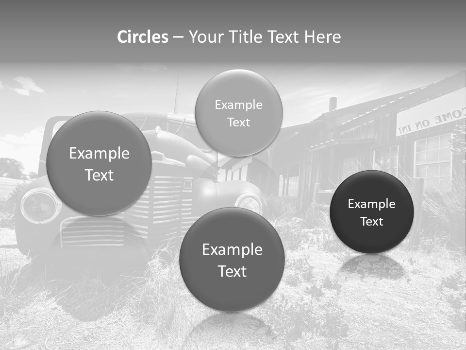 Route Automobile Red PowerPoint Template