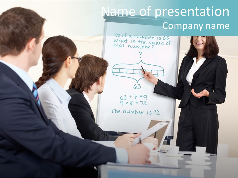 Presentation Briefing Smart PowerPoint Template