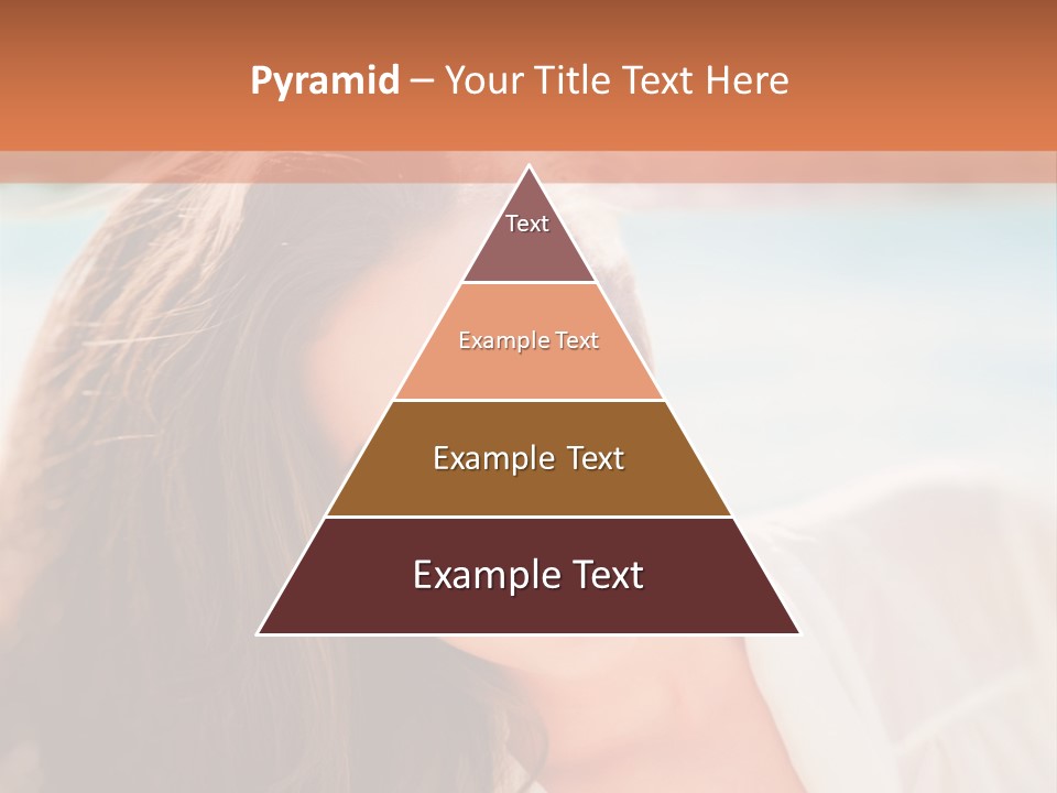 Copyspace Elegant Ocean PowerPoint Template