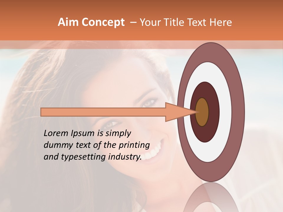 Copyspace Elegant Ocean PowerPoint Template