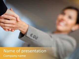 Arrangement Smile Partner PowerPoint Template