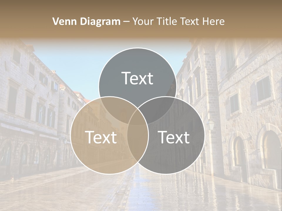 City Historic Sea PowerPoint Template