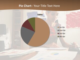 Planning Woman Tax Return PowerPoint Template