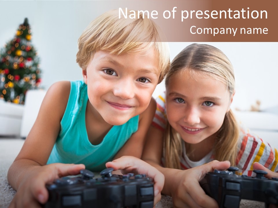 Sister Christmas Tree Household PowerPoint Template