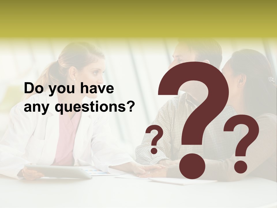 Working Modern Women PowerPoint Template