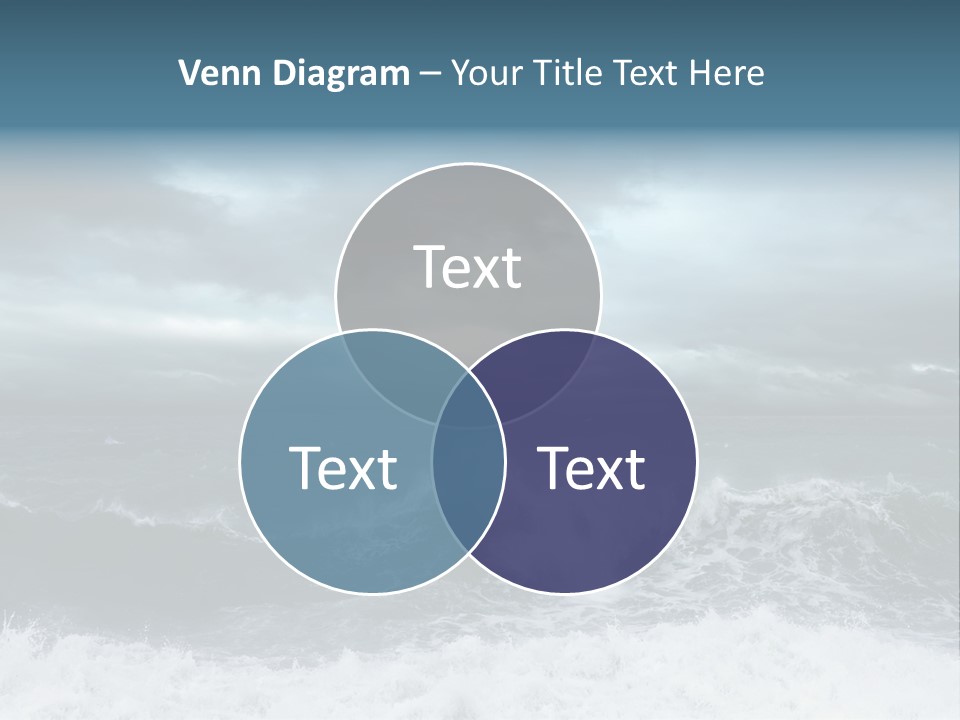 Copyspace Water Ocean PowerPoint Template