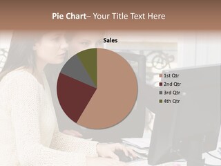 Discussion Occupation Businesswoman PowerPoint Template