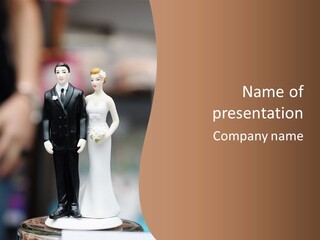 Table Nuptials Natural PowerPoint Template