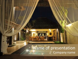 House Tourist Holiday PowerPoint Template