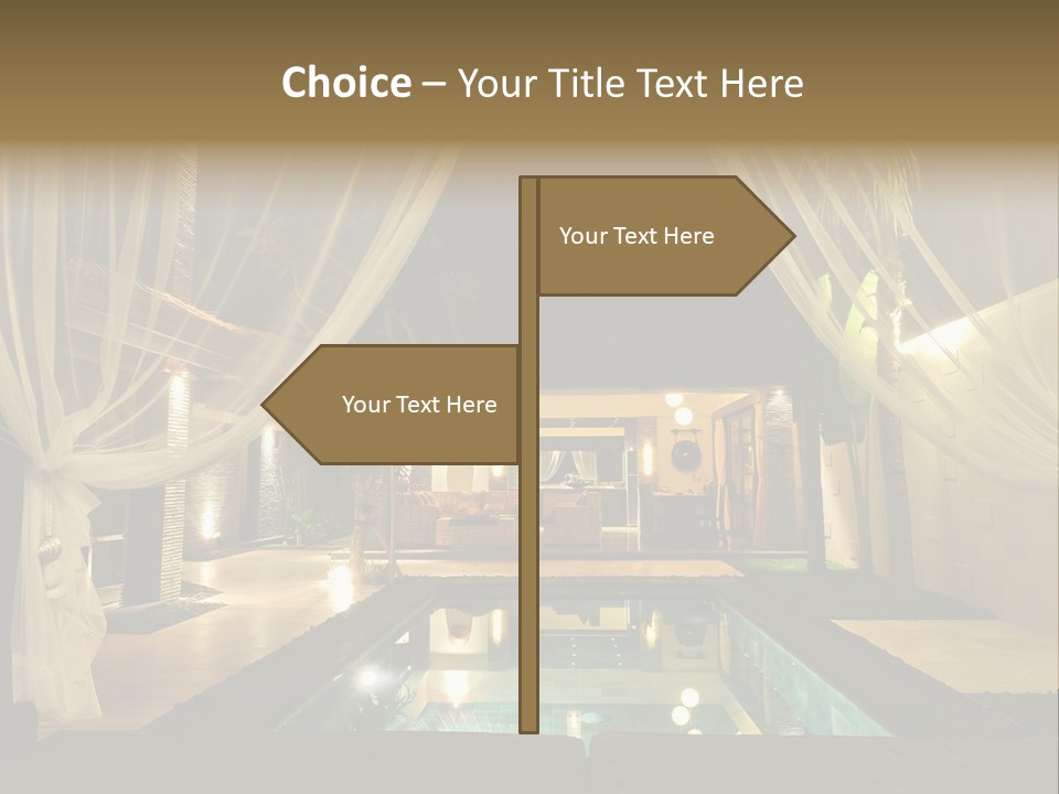 House Tourist Holiday PowerPoint Template