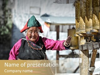 China Traditional Buddha PowerPoint Template